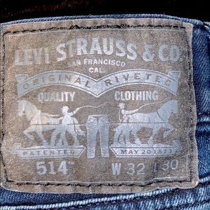 MENS LEVI JEANS